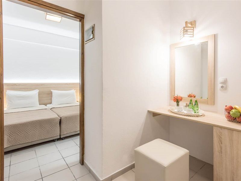 Cretan Seaside Boutique Hotel Херсониссос Экстерьер фото